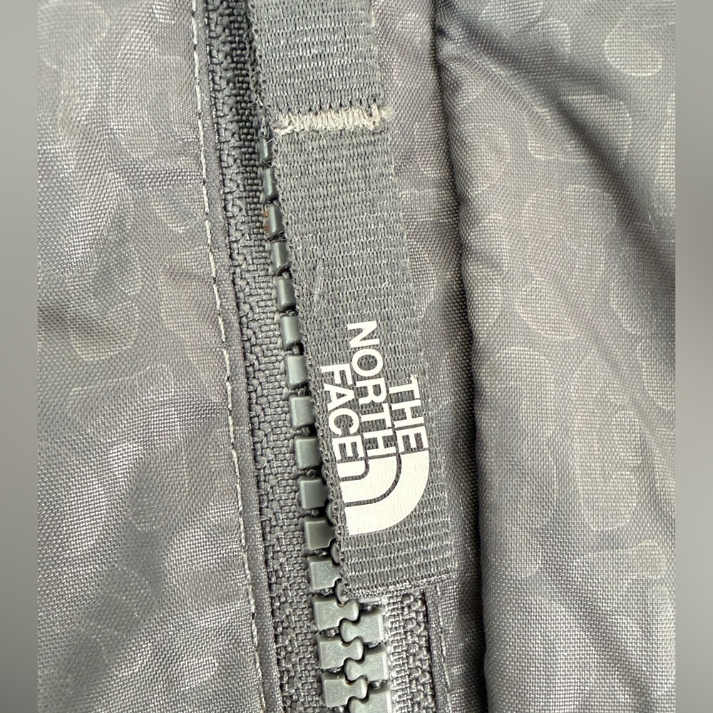 The North Face Antora Dryvent Hooded Jacket Gray/Pink kids Sz 10/12 Waterproof - Picture 7 of 13